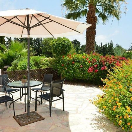 Limnaria Villas Sunny Garden Apartment Πάφος Εξωτερικό φωτογραφία